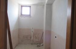  Detached, maiella stone structure, 4 bedrooms, 5000sqm of flat land and magnificent views. 9