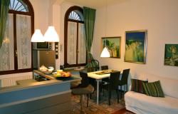 VENICE - Dorsoduro district - charming townhouse with terrace- ref 171c  8