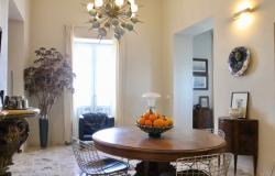 Ortigia, prestigious 2 bedroom apartment. ref 4s 14