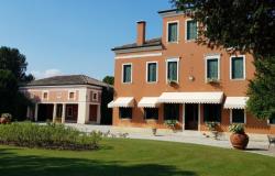 Valdobbiadene (Treviso) Charming Venetian villa with park ref.53a 1