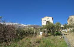 Detached, habitable, countryside house of 120sqm, with 3 bedrooms, 1000sqm of garden, and beautiful open views. 19