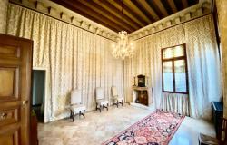 Venice - Santa Croce – Stunning noble floor – ref.177c 6
