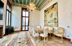 Venice - Santa Croce – Stunning noble floor – ref.177c 17