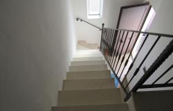 20 km to skiing resorts, 7 bedrooms, terrace in characteristic town. 6