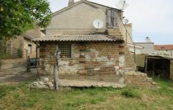 Bungalow town house with garden out building and full of character 7km to the beach. 2