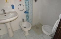 6 bedroom, 5 bathroom detached countryside cottage with outbuilding and 3000sqm of olive grove. 6