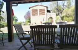 Apartment on two levels with garden and swimming pool near Castelfalfi 3