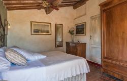 Large house with swimming pool and garden, San Gimignano 10