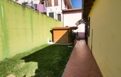 Zocca, ground floor flat with garden 3