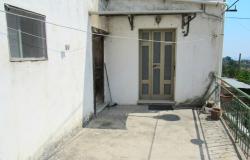 Town house with barn and garden and open , beautiful views. 4