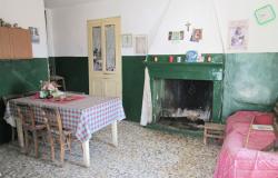 Town house with barn and garden and open , beautiful views. 8