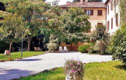 Exquisite Langhe country estate, with park / ALN022 23