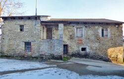 Stone Farm Houses for sale in langhe area