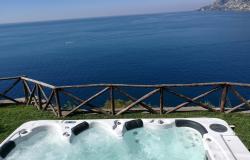 Amalfi Coast- Maiori (SA), unique villa with swimming pool and breathtaking sea views. Ref.04n 0