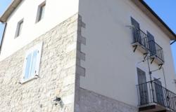 Stone cottage, on the hill top in one of Abruzzo’s National Parks, detached, 5 bedrooms and land. 1