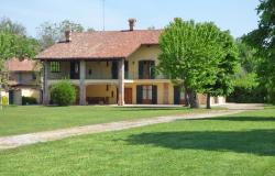 A Restored Country House with Park in the Area of Barolo/ mrg001