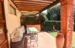 Sassetta, two-room apartment with garden 44