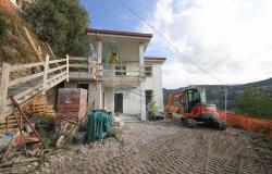 L1029 For sale in Camporosso, on the hills, house under construction 12