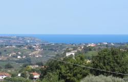 Sea and Mountain views, detached farmhouse with 2500sqm of land, 6 bedrooms, 10 minutes to the beach  11