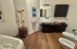 L1203 Villa with garden and sea view for sale in Bordighera 19