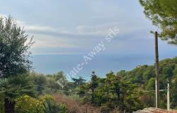 L1203 Villa with garden and sea view for sale in Bordighera 8