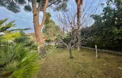 L1203 Villa with garden and sea view for sale in Bordighera 10