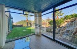 L1117 Ligurian style villa with swimming pool and sea view for sale in Bordighera. 9