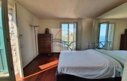 L1117 Ligurian style villa with swimming pool and sea view for sale in Bordighera. 15