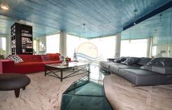 L1117 Ligurian style villa with swimming pool and sea view for sale in Bordighera. 6