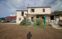 L921 Country house with sea view for Sale in Ospedaletti 0
