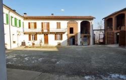 B&B for sale in Monferrato area with land