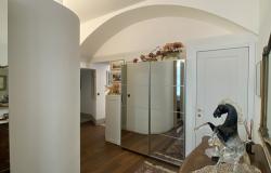 Como – Lake Como (CO), unique second floor apartment. Ref.02l 18