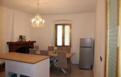 Renovated 4 bed, 200 year old town house, 150sqm with sun terrace 3