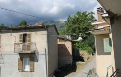 Detached, country, stone cottage in a panoramic position with barn, olive grove, garage, cellars and recently renovated  10