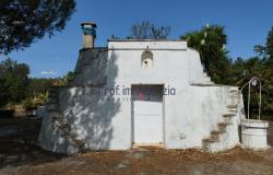 122609 - Lamia house for renovation 0
