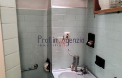 172611 - House in the historic centre in need of renovation 10