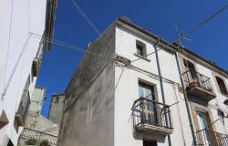 Historic, stone, town house, in habitable condition, on 2 floors, 30 mins to skiing with shared terrace  2