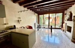 1)	Basilica of St. Anthony, charming townhouse with courtyard, terrace and garage. ref.61a 2