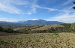 2 bed country house, 9000sqm of land, 200 meters to lively town and fabulous mountain views  4