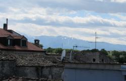 1900s town house with panoramic terrace, mainly renovated, 2 beds, taverna, central heating 2