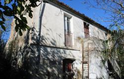 140sqm farm house surrounded by 4 hectares or 9 acres of mainly olive grove, 3.5km to the beach 0