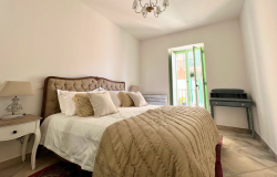 Luxury Newly Renovated 2 Bed Italian Palazzo Apartment - Palazzo Maratea 14