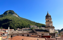 Luxury Newly Renovated 2 Bed Italian Palazzo Apartment - Palazzo Maratea 15