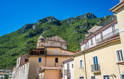 Luxury Newly Renovated 2 Bed Italian Palazzo Apartment - Palazzo Maratea 18