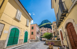Luxury Newly Renovated 2 Bed Italian Palazzo Apartment - Palazzo Maratea 22