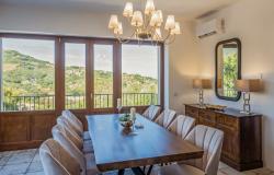 4-bedroom luxury house with infinity pool 2