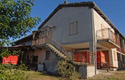 Country House with over 4.5 Hectares of Land in a Hamlet - MZN060 4