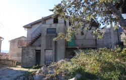 The property offers; house with	2 bedrooms of 100sqm which is semi-detached 2 bathrooms 5sqm of terrace 2 balconies 150sqm of garden off-road parking.  0