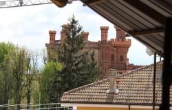 A House in the Village with Inner Courtyard / NVL014
