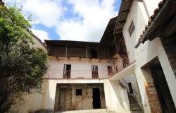 A House in the Village with Inner Courtyard / NVL014